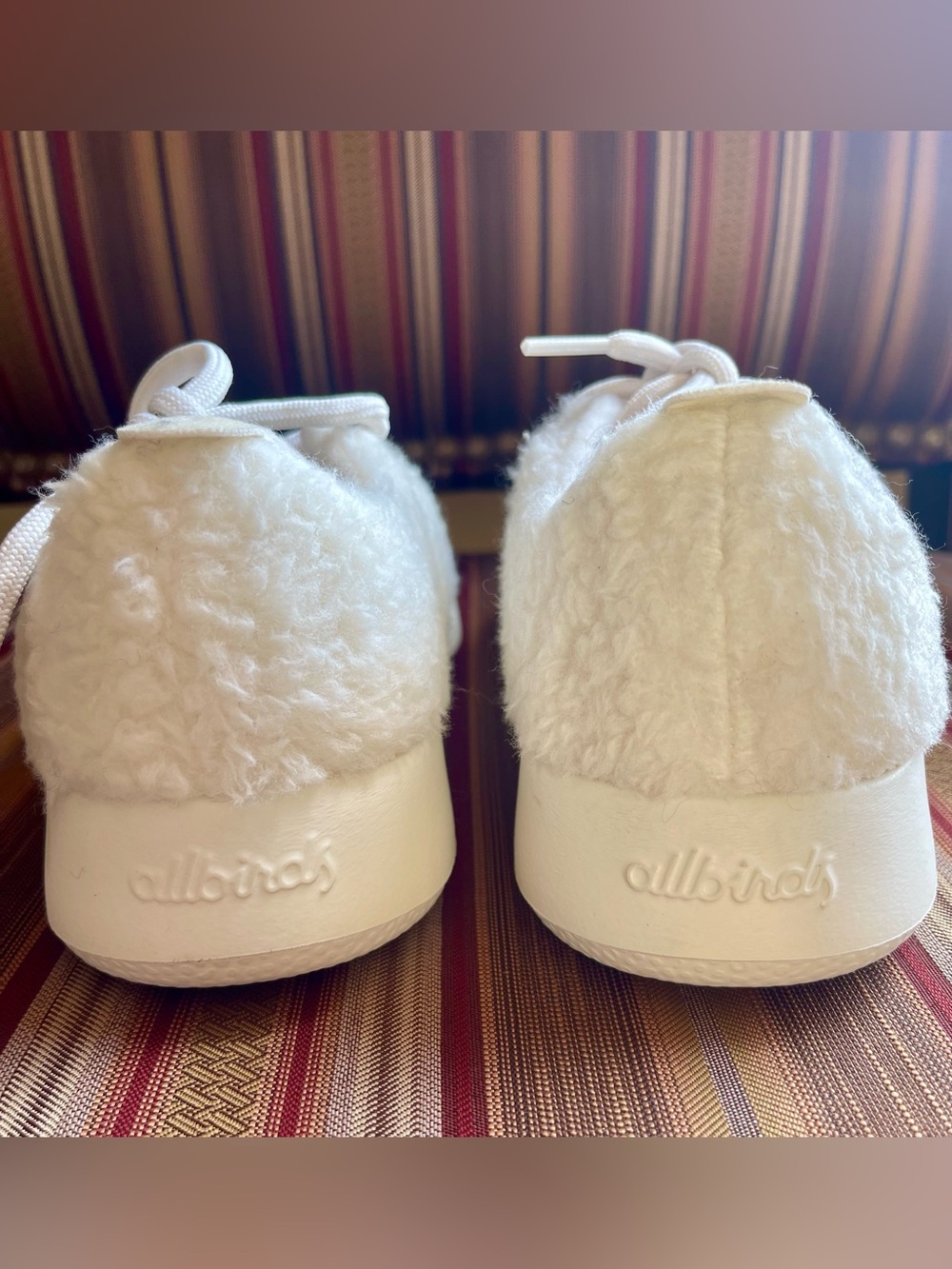NEW ALLBIRDS ZQ MERINO RUNNER FLUFF TRAINERS RUNNERS WOMENS SIZE 7 WHITE - Picture 6 of 10